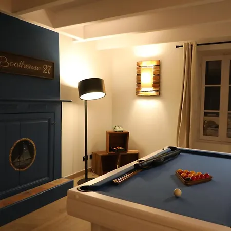 Magnifique Piscine Billard * Île d'Yeu