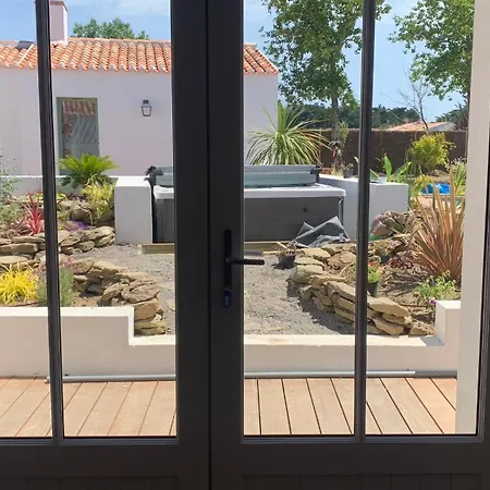 Magnifique Piscine Billard