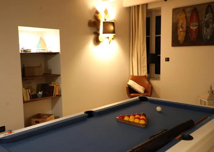 Magnifique Piscine Billard * Ile d'Yeu