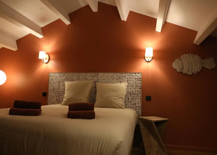 Magnifique Piscine Billard