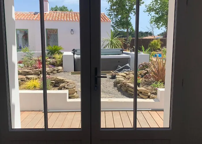 Magnifique Piscine Billard